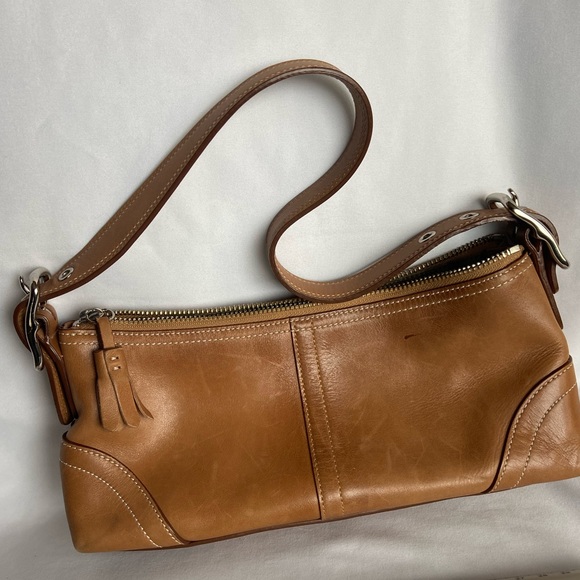 Camel brown leather Coach bag - Picture 5 of 11